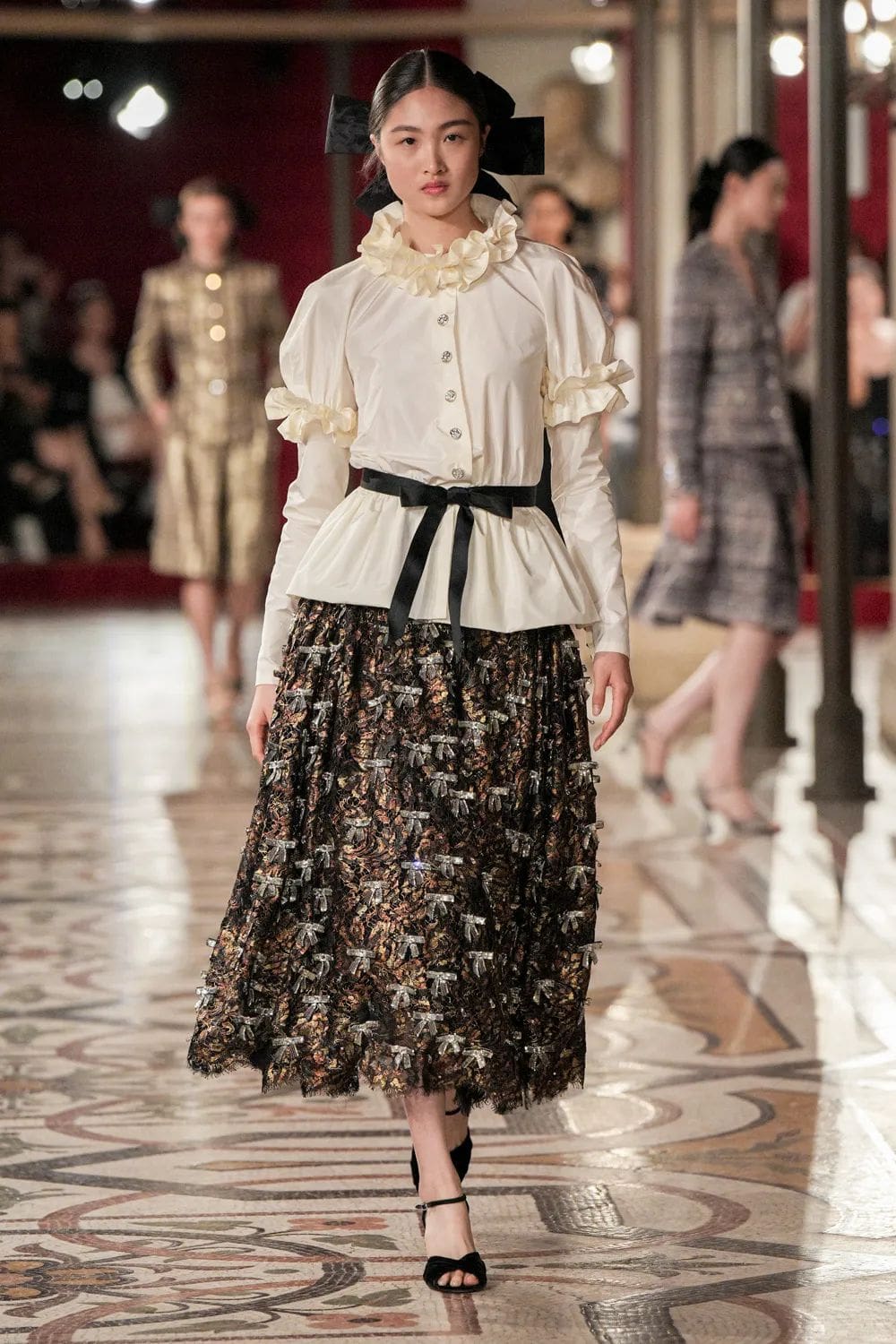 CHANEL Haute Couture Fall Winter 2024 2025 Runway Magazine (15)