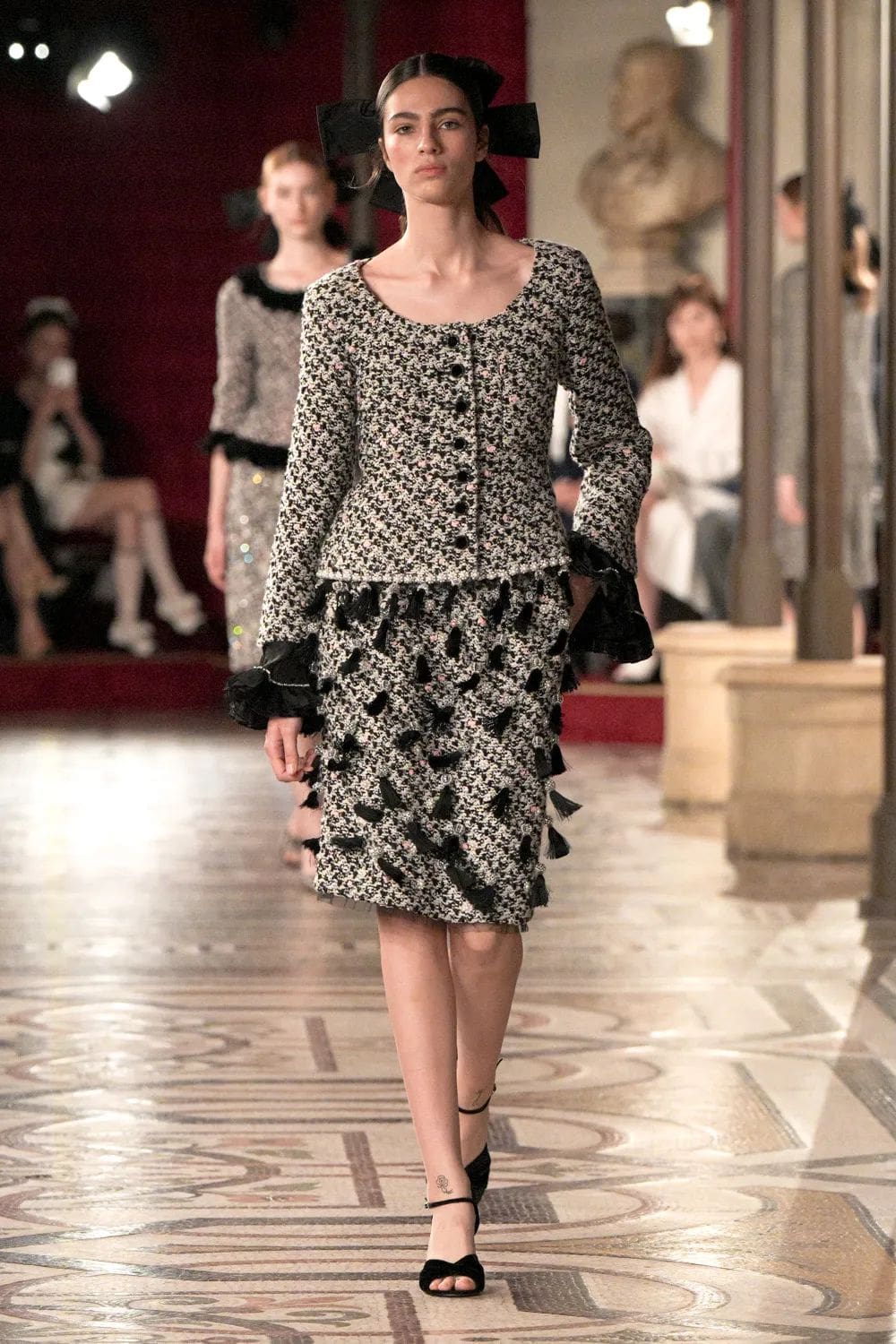 CHANEL Haute Couture Fall Winter 2024 2025 Runway Magazine (2)