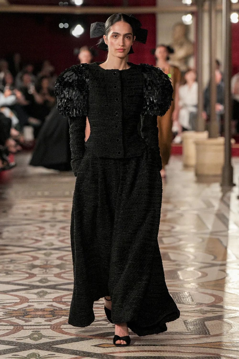 CHANEL Haute Couture Fall Winter 2024 2025 Runway Magazine (22)