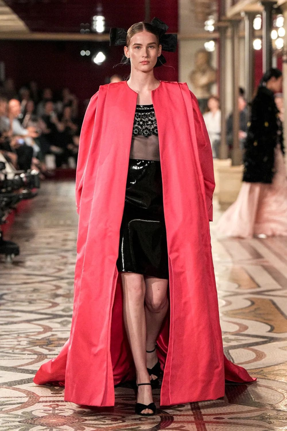 CHANEL Haute Couture Fall Winter 2024 2025 Runway Magazine (33)