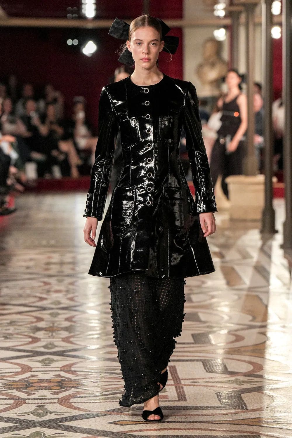CHANEL Haute Couture Fall Winter 2024 2025 Runway Magazine (34)