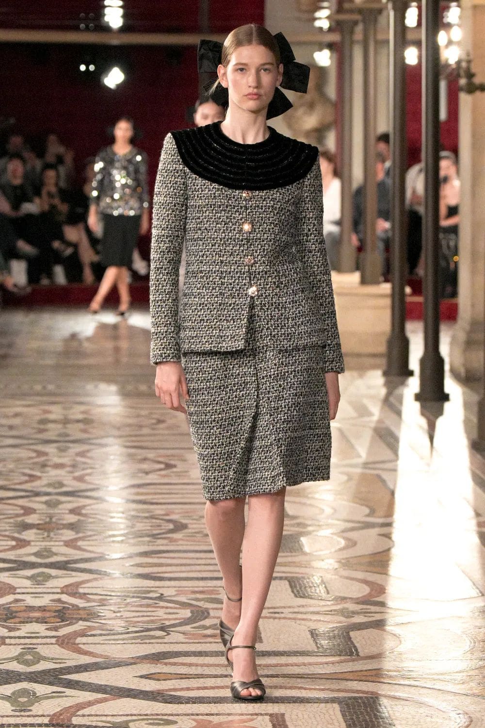 CHANEL Haute Couture Fall Winter 2024 2025 Runway Magazine (4)