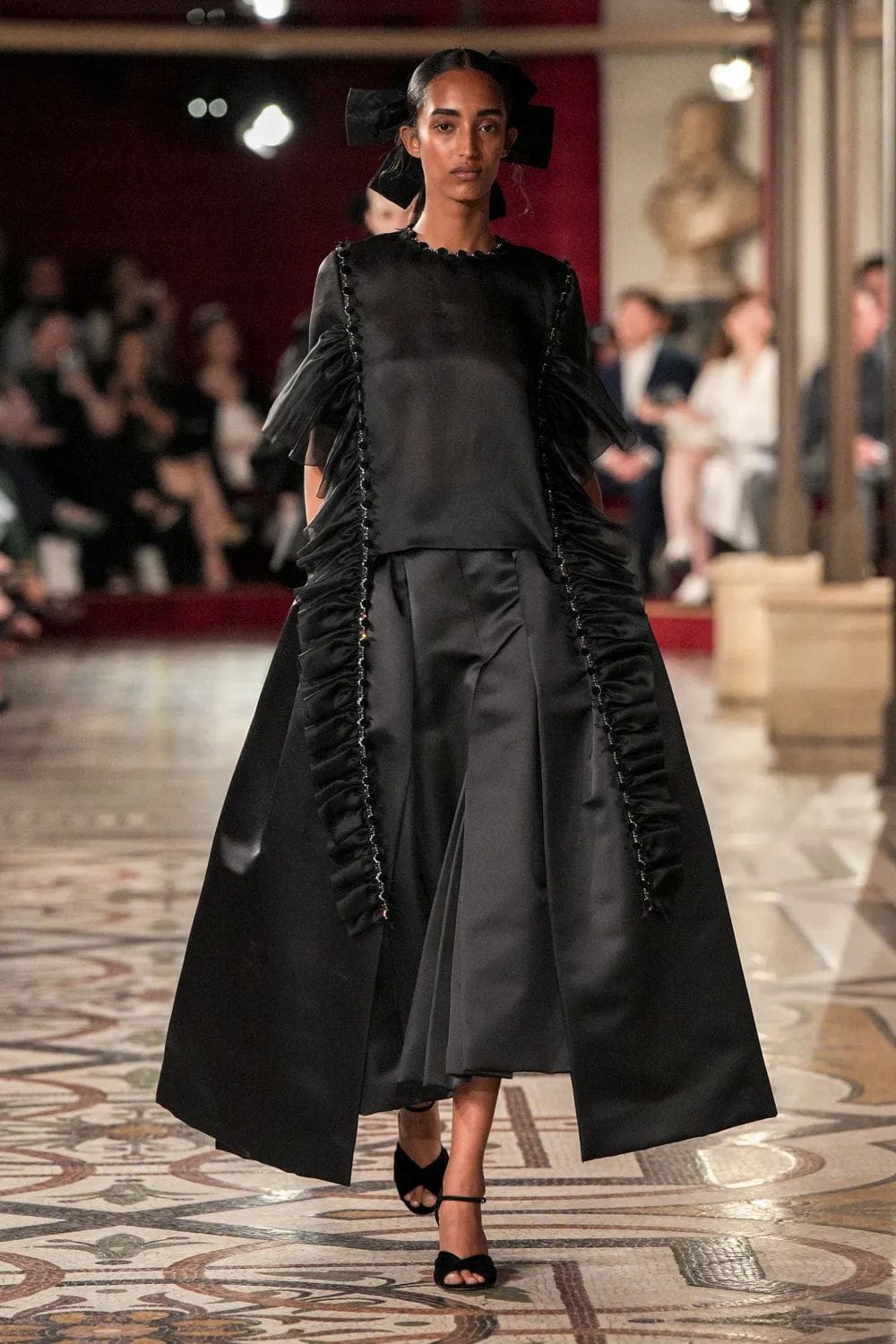 CHANEL Haute Couture Fall Winter 2024 2025 Runway Magazine (44)