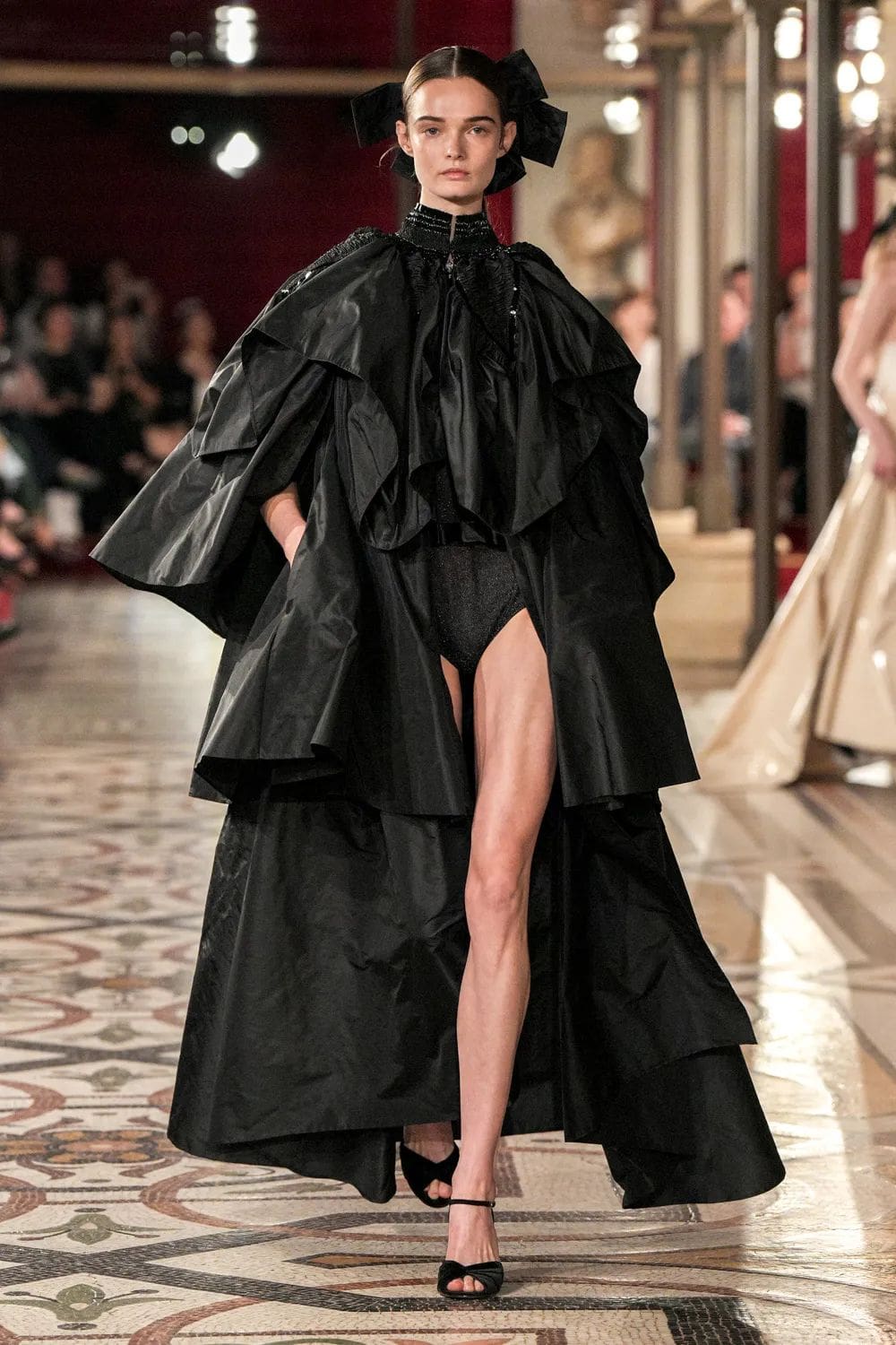 CHANEL Haute Couture Fall Winter 2024 2025 Runway Magazine (45)