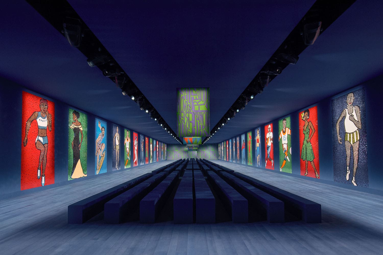 Dior Couture Automne Hiver 2024 2025 Conception des décors Runway Magazine (21)