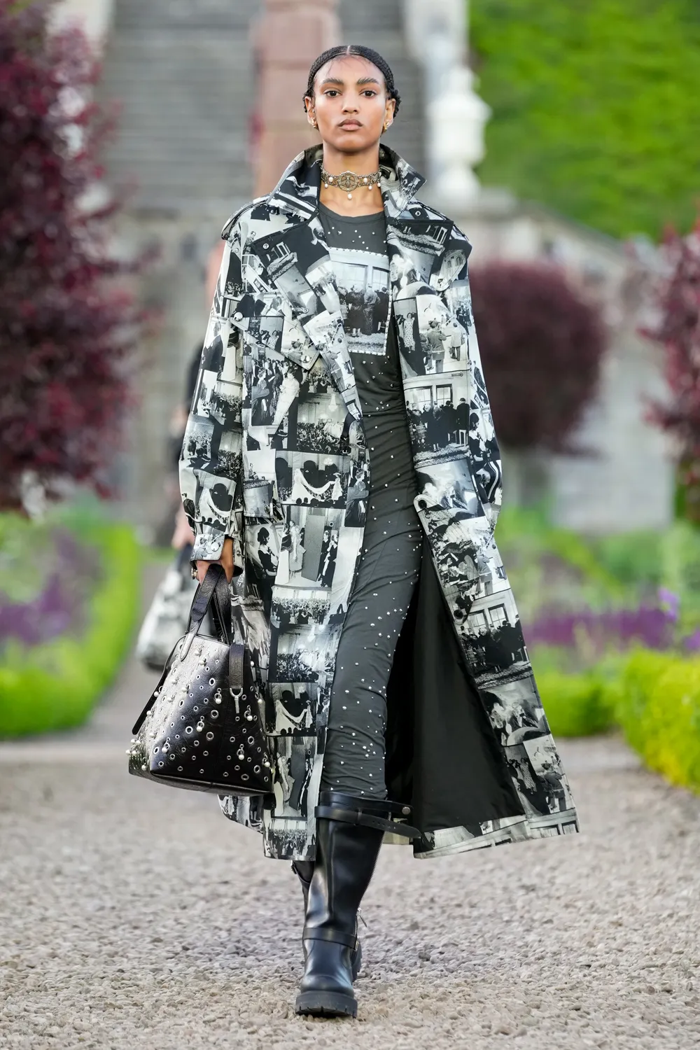 Dior Cruise 2025 Resort Scotland Runway Magazine (12)