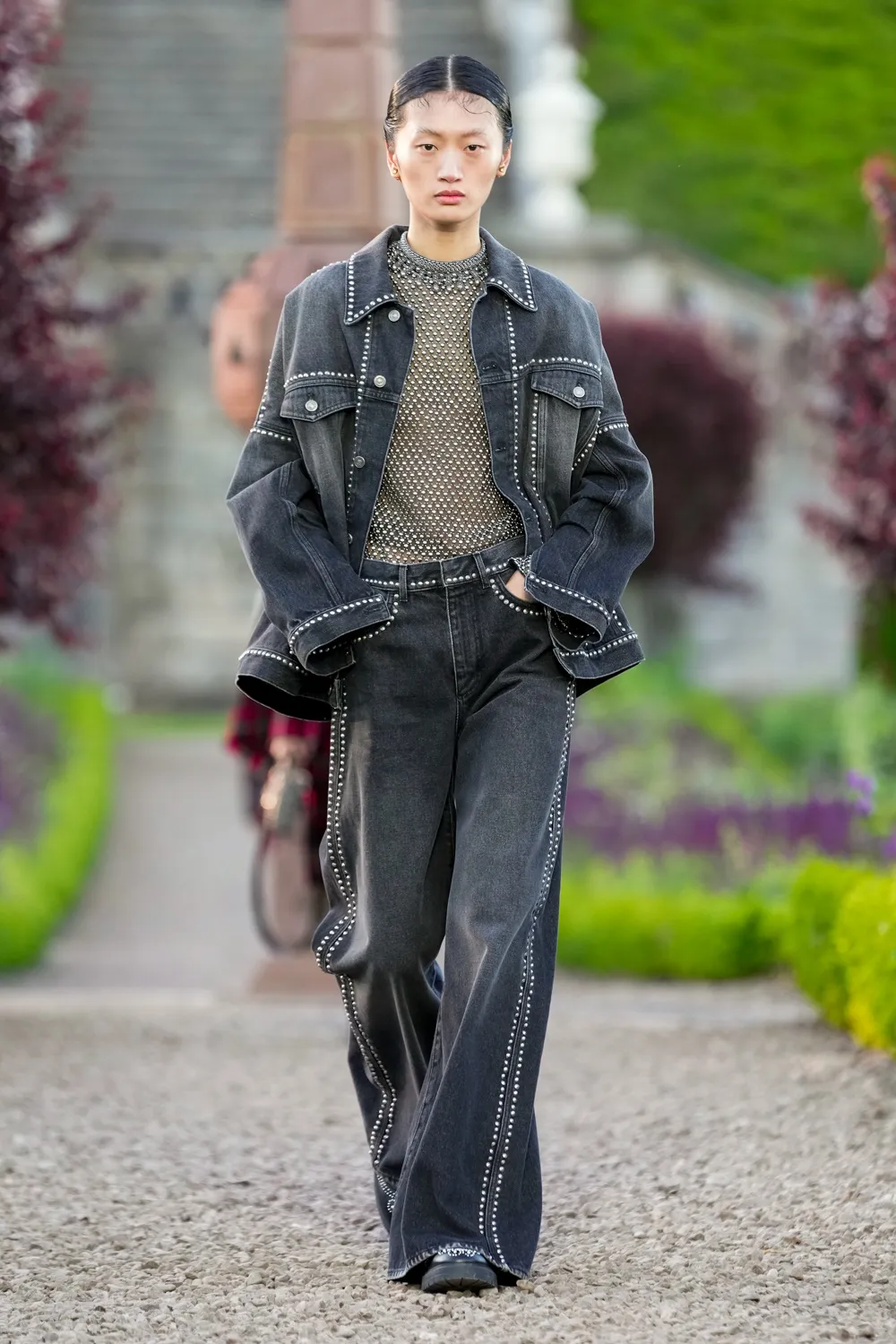 Dior Cruise 2025 Resort Scotland Runway Magazine (14)