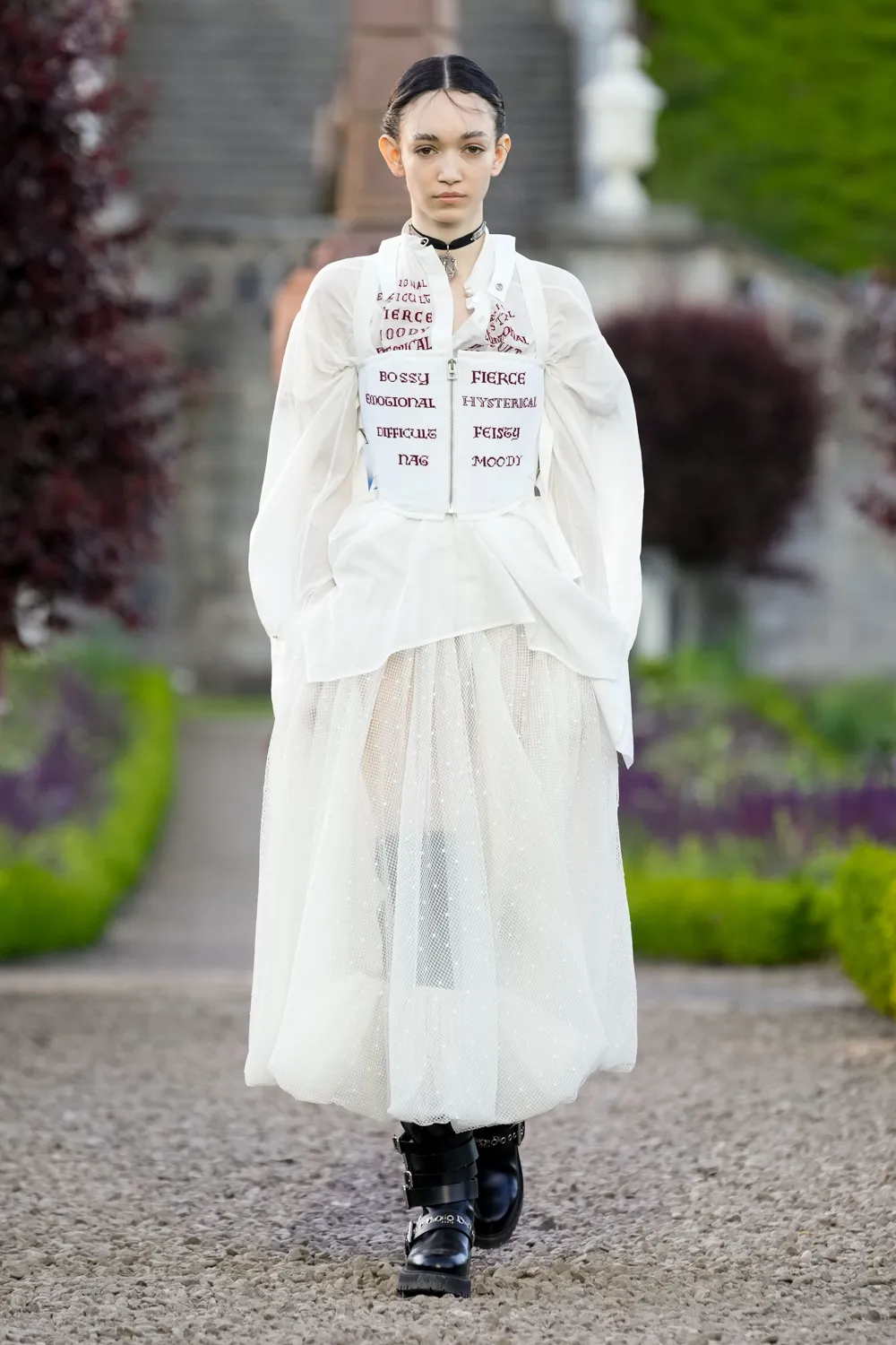 Dior Cruise 2025 Resort Scotland Runway Magazine (19)
