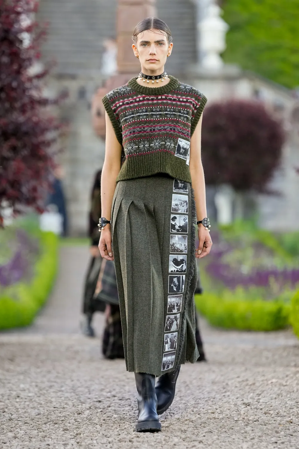 Dior Cruise 2025 Resort Scotland Runway Magazine (37)
