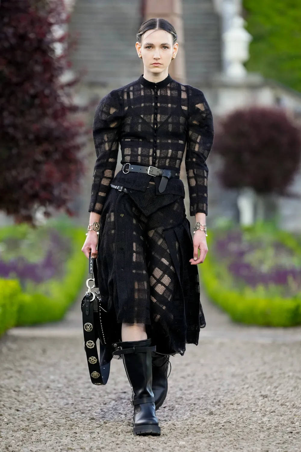Dior Cruise 2025 Resort Scotland Runway Magazine (4)