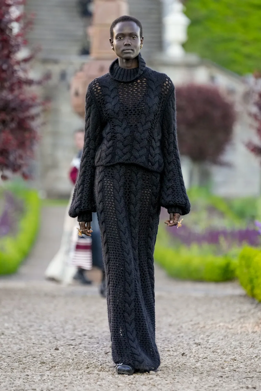 Dior Cruise 2025 Resort Scotland Runway Magazine (44)