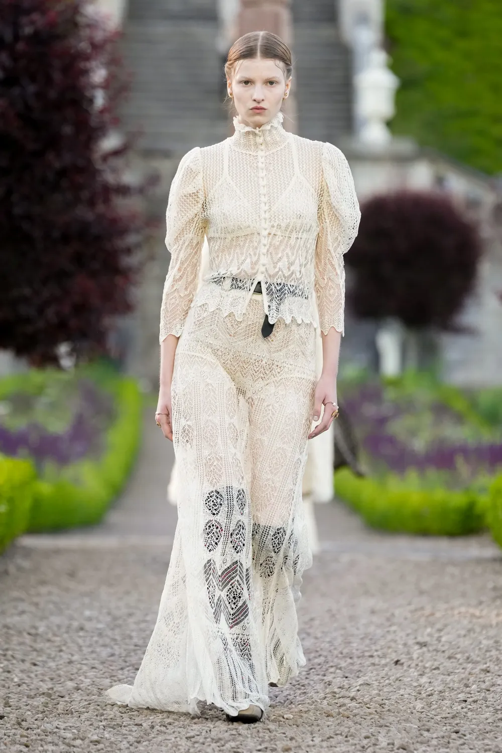 Dior Cruise 2025 Resort Scotland Runway Magazine (49)