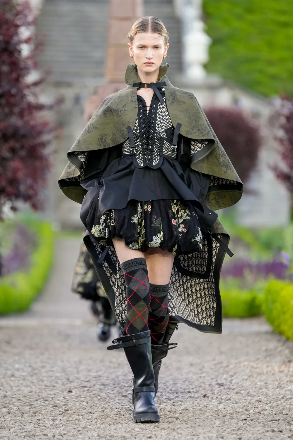 Dior Cruise 2025 Resort Scotland Runway Magazine (55)