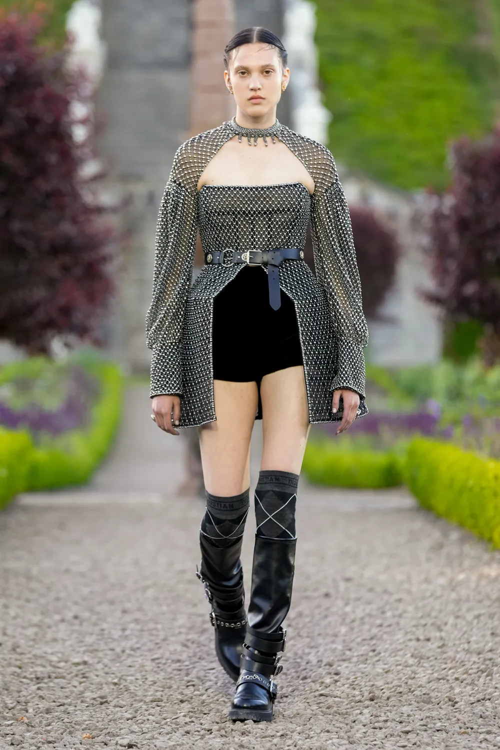 Dior Cruise 2025 Resort Scotland Runway Magazine (68)