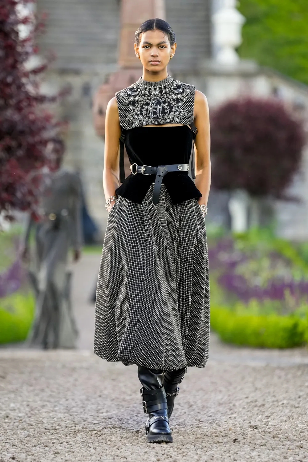 Dior Cruise 2025 Resort Scotland Runway Magazine (72)