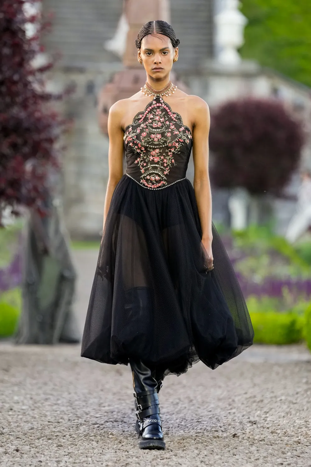 Dior Cruise 2025 Resort Scotland Runway Magazine (74)