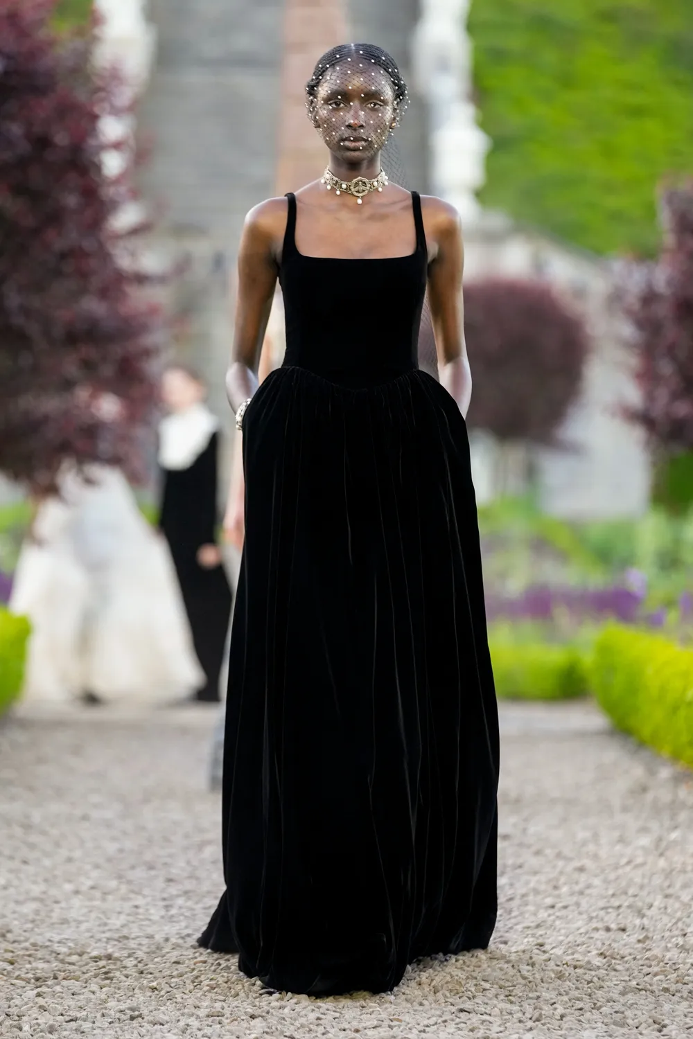 Dior Cruise 2025 Resort Scotland Runway Magazine (83)