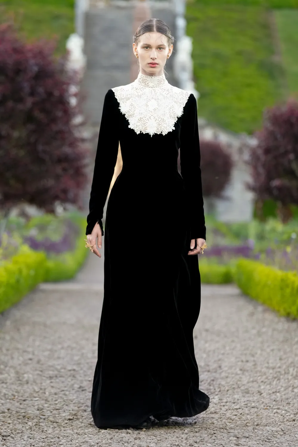 Dior Cruise 2025 Resort Scotland Runway Magazine (87)