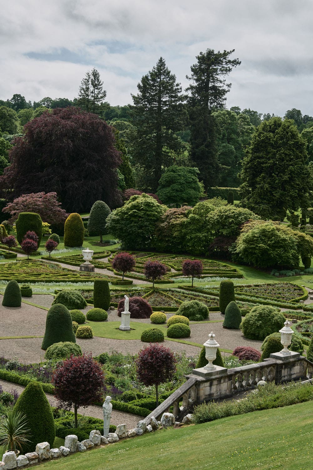 Dior Cruise 2025 Resort Scotland Setting Runway Magazine (17)