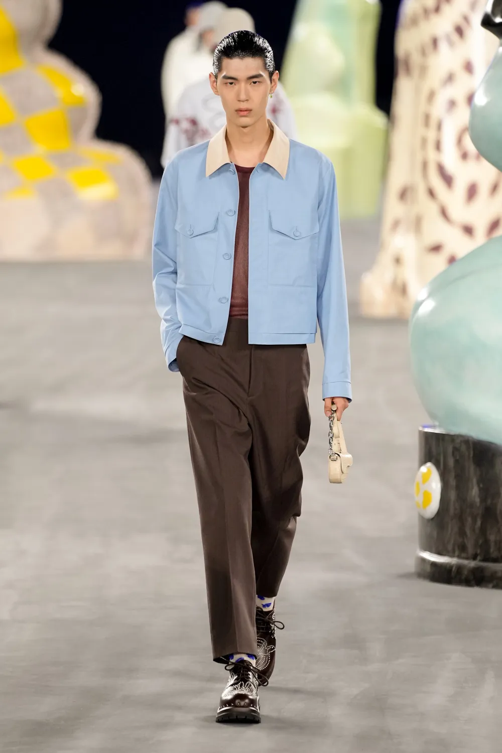 ディオール メンズ 2025 春夏 Runway 雑誌(13)