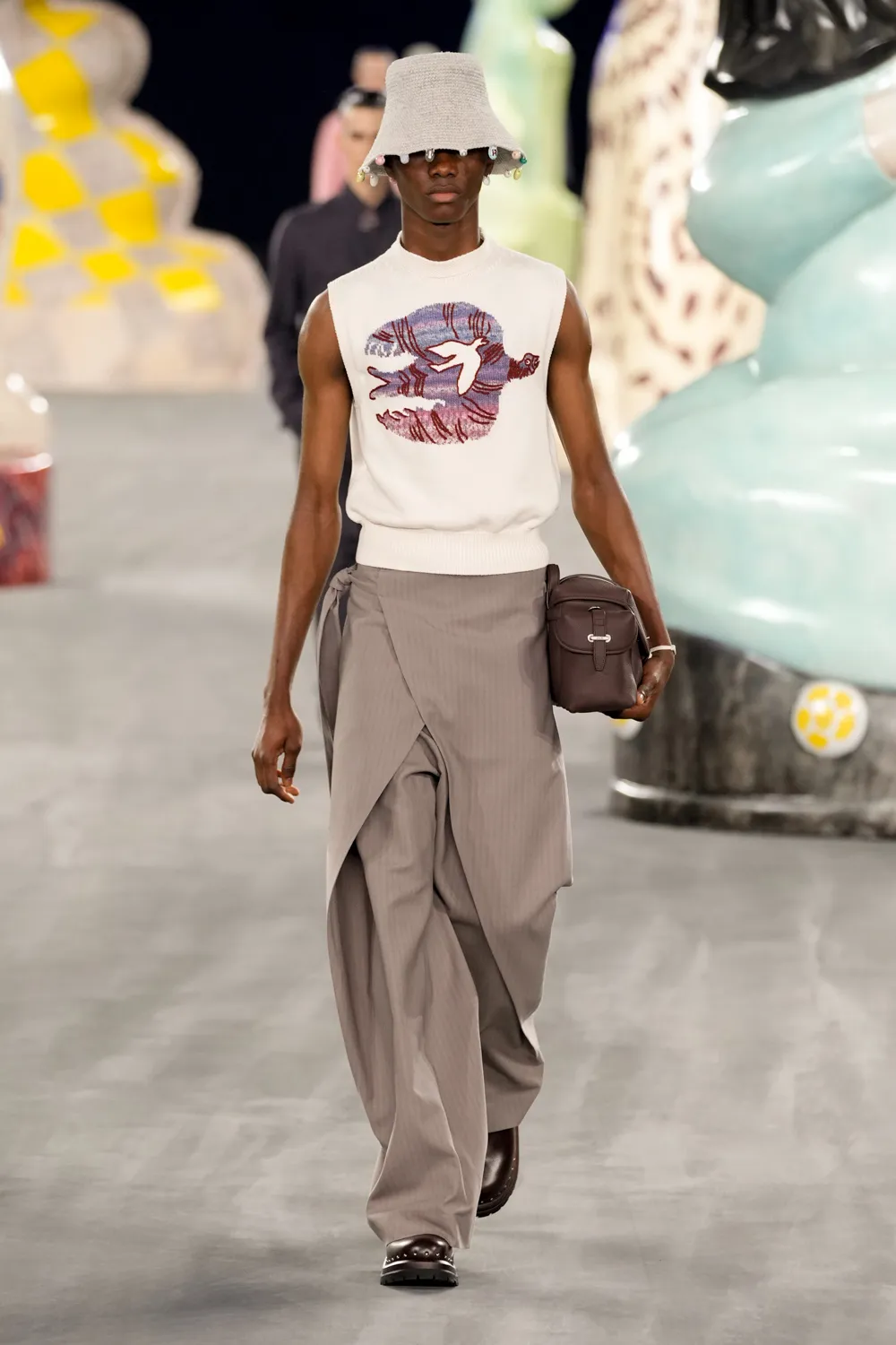 ディオール メンズ 2025 春夏 Runway 雑誌(19)