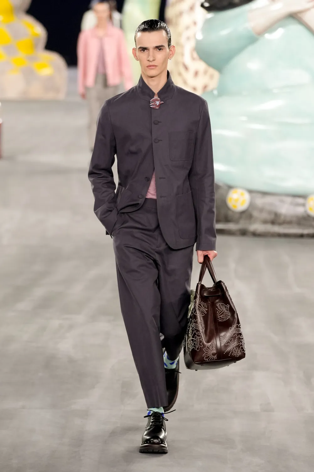 ディオール メンズ 2025 春夏 Runway 雑誌(20)