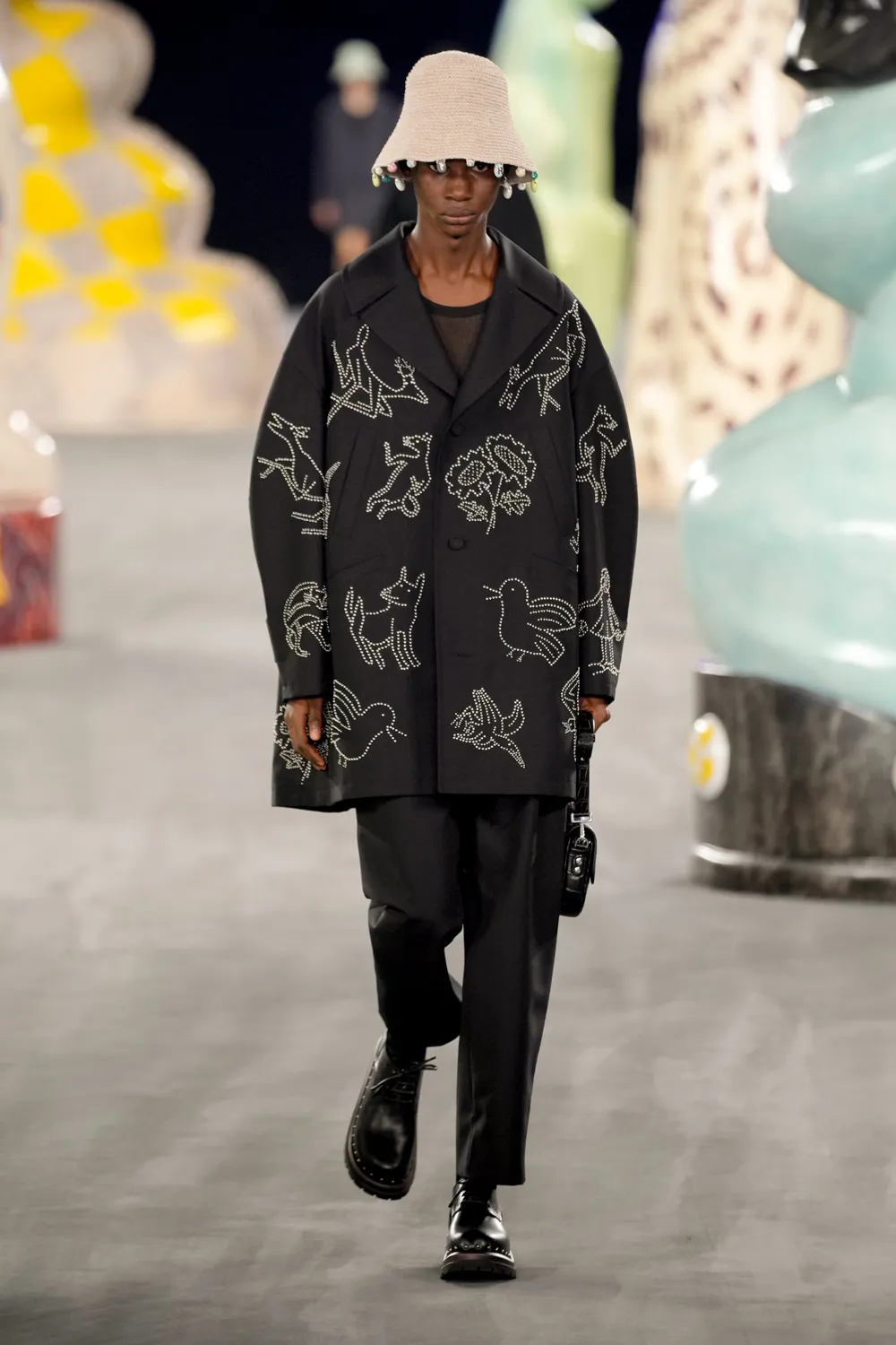 ディオール メンズ 2025 春夏 Runway 雑誌(3)
