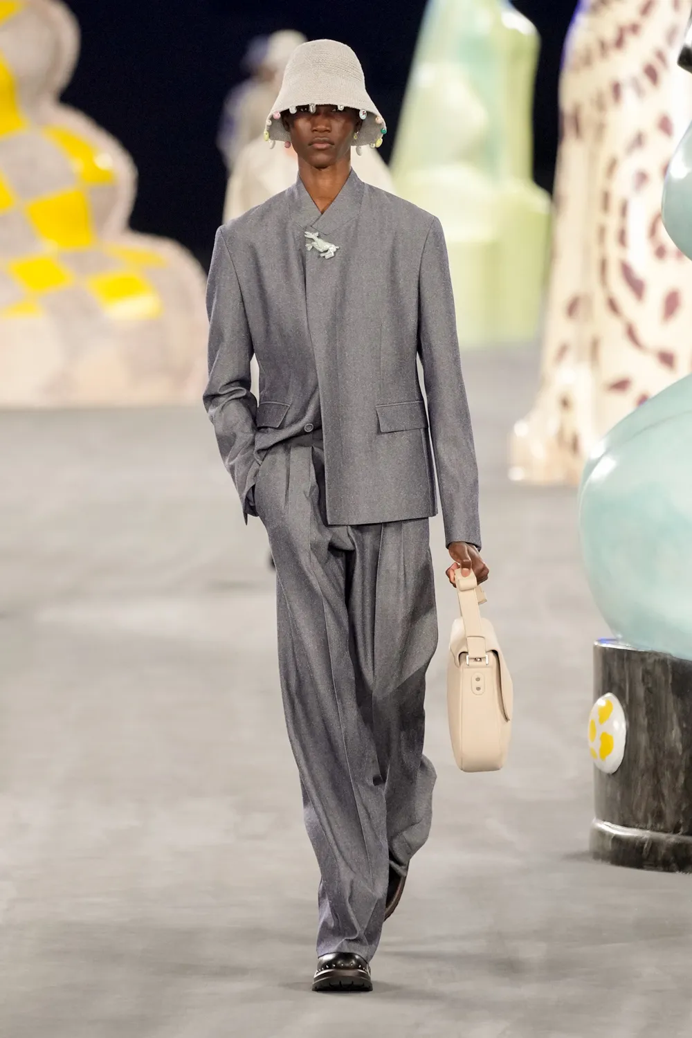 ディオール メンズ 2025 春夏 Runway 雑誌(41)