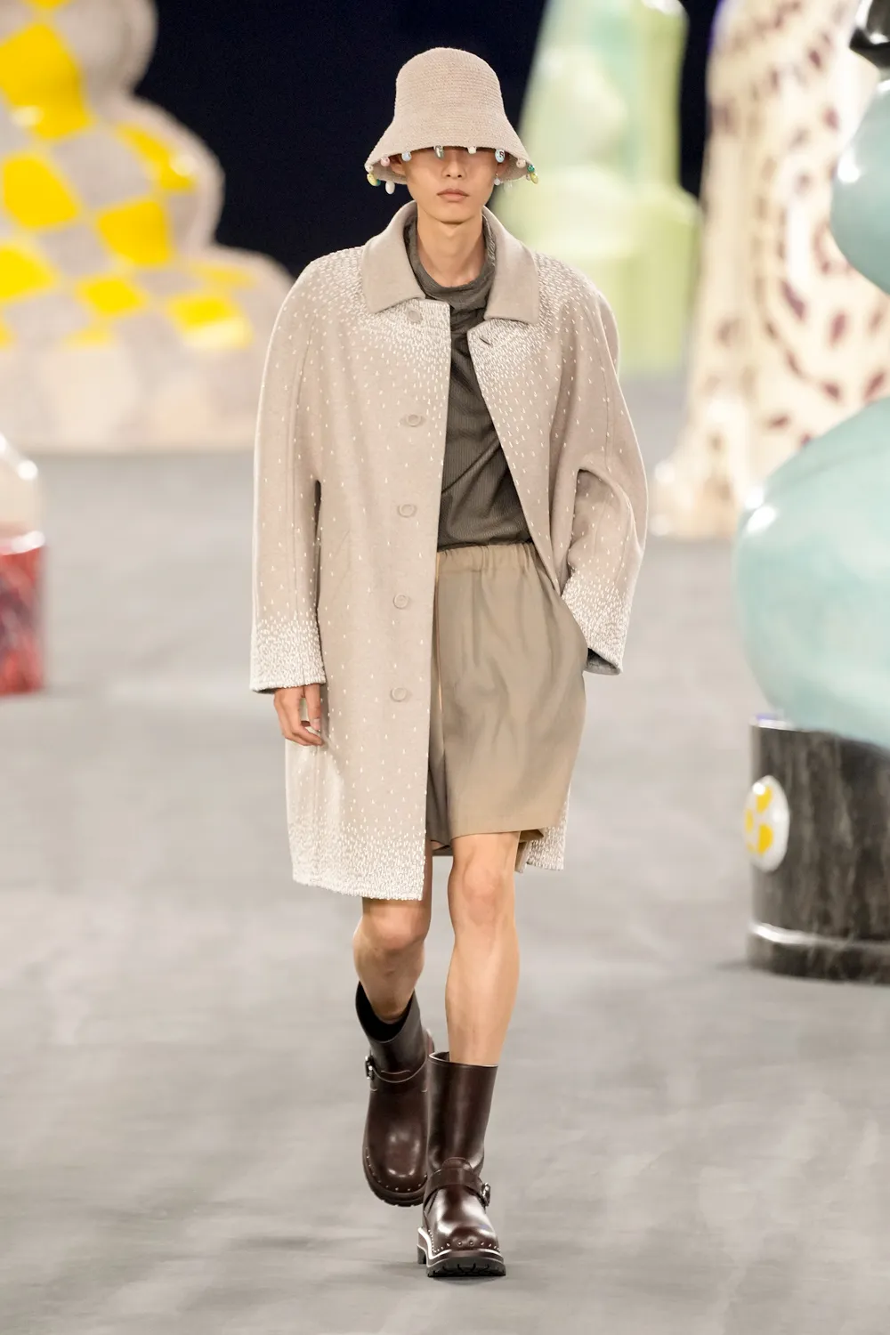 ディオール メンズ 2025 春夏 Runway 雑誌(47)