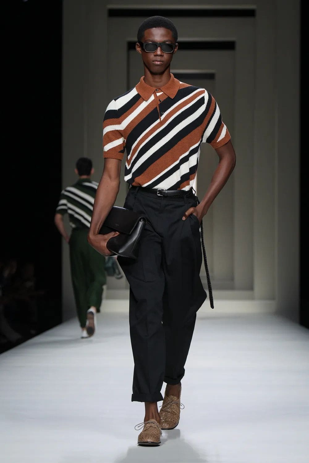 Dolce Gabbana Primavera Verão 2025 Moda Masculina Runway Revista (23)