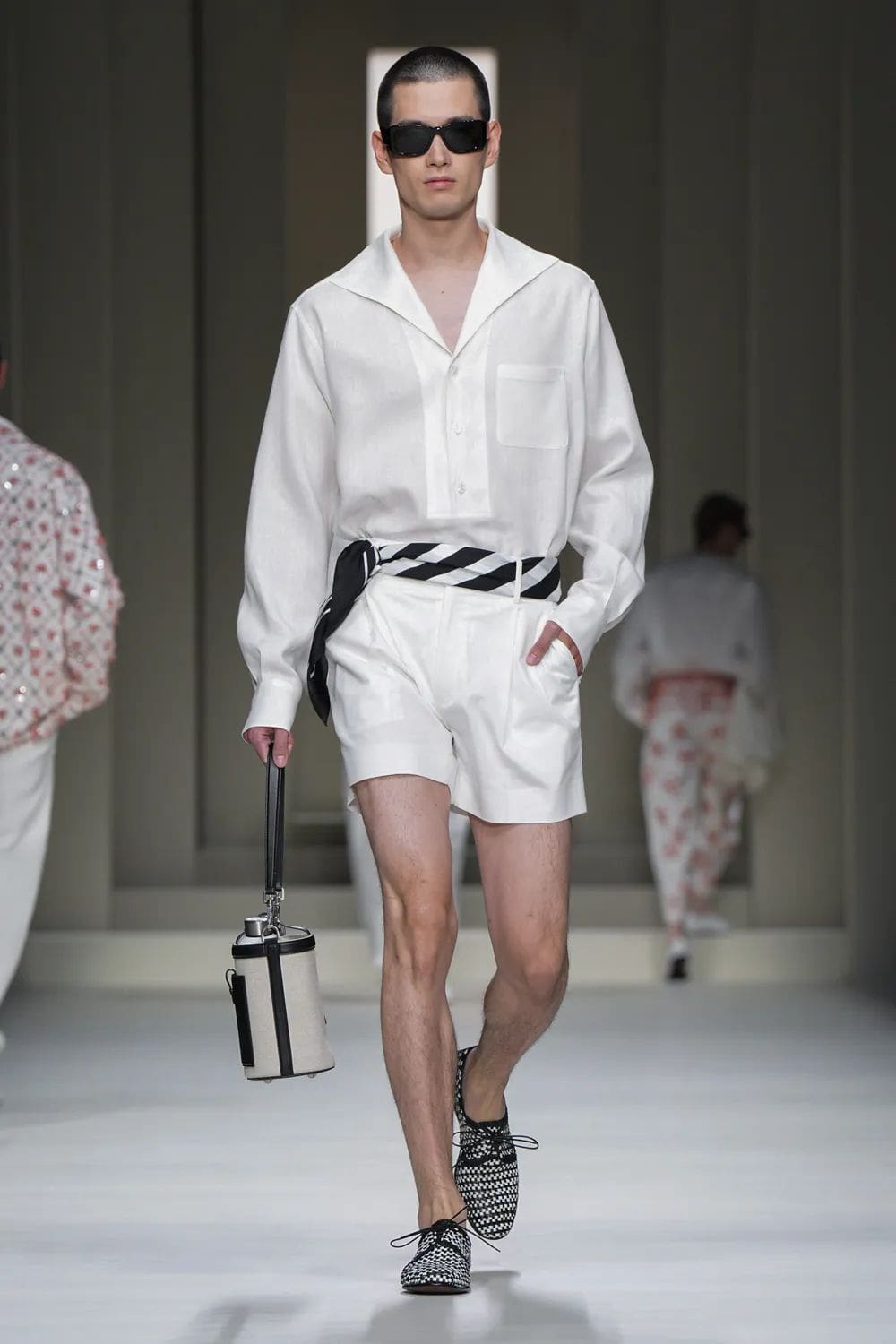 Dolce Gabbana Primavera Verão 2025 Moda Masculina Runway Revista (32)