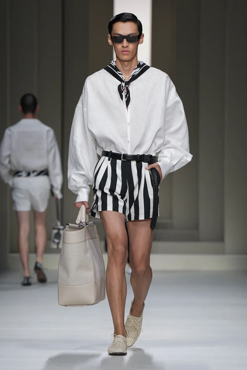 Dolce Gabbana Primavera Verão 2025 Moda Masculina Runway Revista (34)