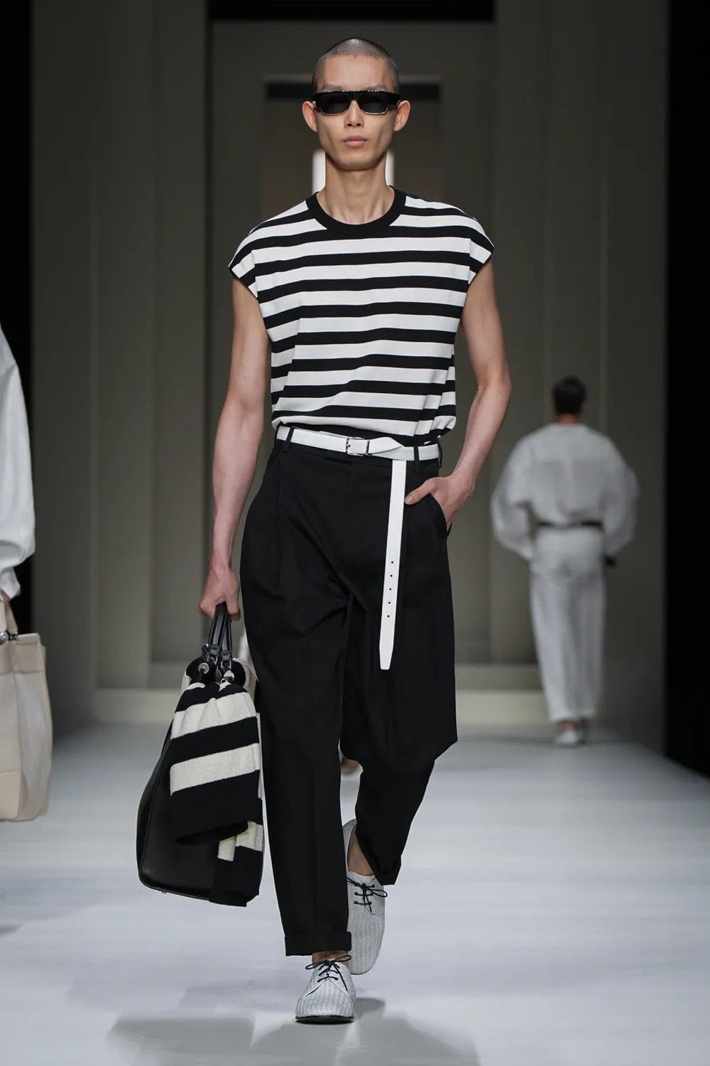 Dolce Gabbana Primavera Verão 2025 Moda Masculina Runway Revista (35)