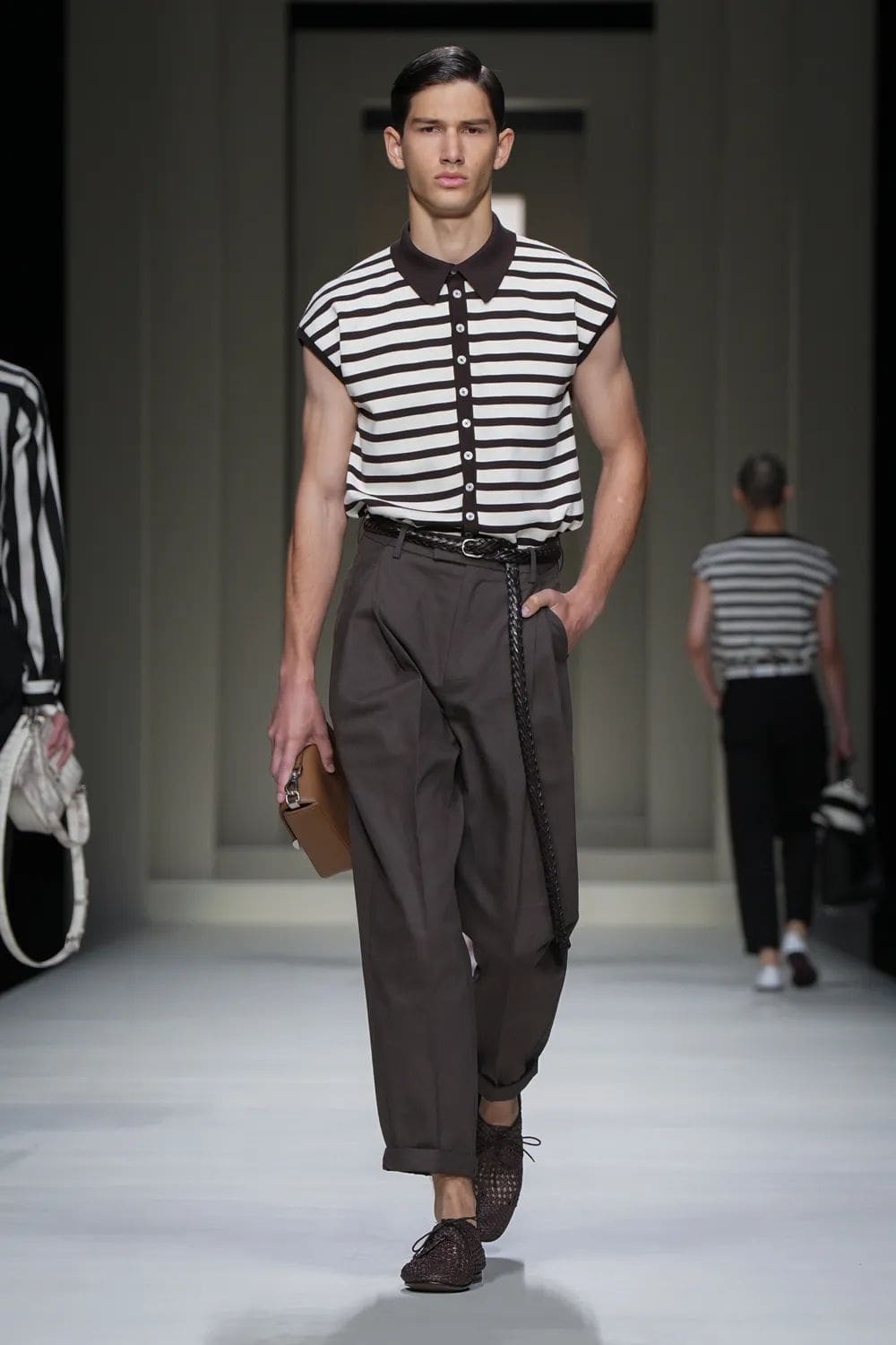 Dolce Gabbana Primavera Verão 2025 Moda Masculina Runway Revista (37)