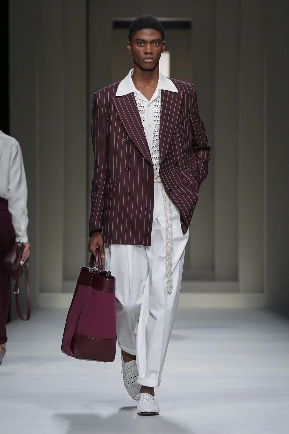 Dolce Gabbana Primavera Verão 2025 Moda Masculina Runway Revista (49)