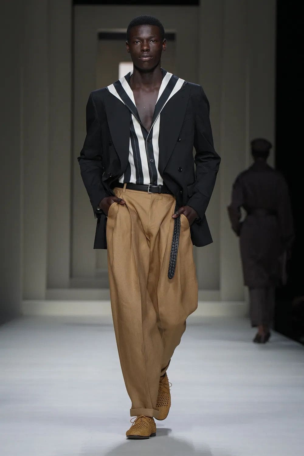 Dolce Gabbana Primavera Verão 2025 Moda Masculina Runway Revista (53)