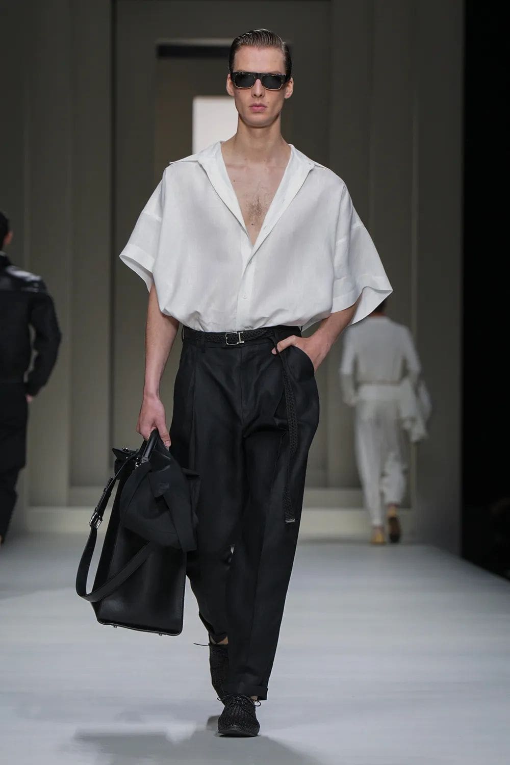 Dolce Gabbana Primavera Verão 2025 Moda Masculina Runway Revista (57)