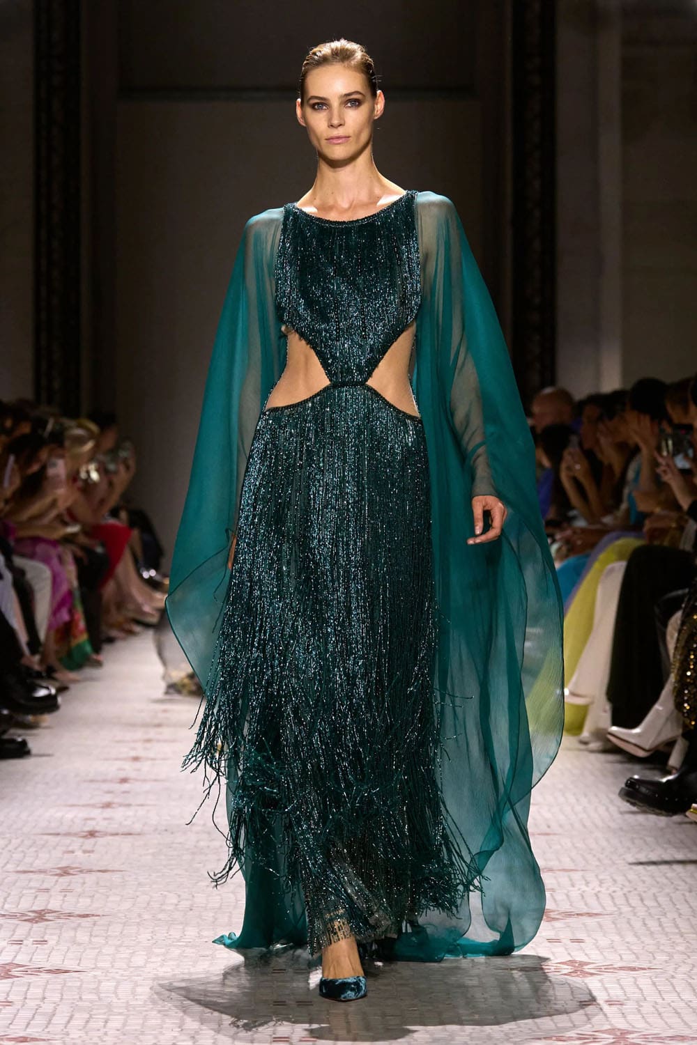 Elie Saab Alta Costura Otoño Invierno 2024 25 Runway Revista (13)