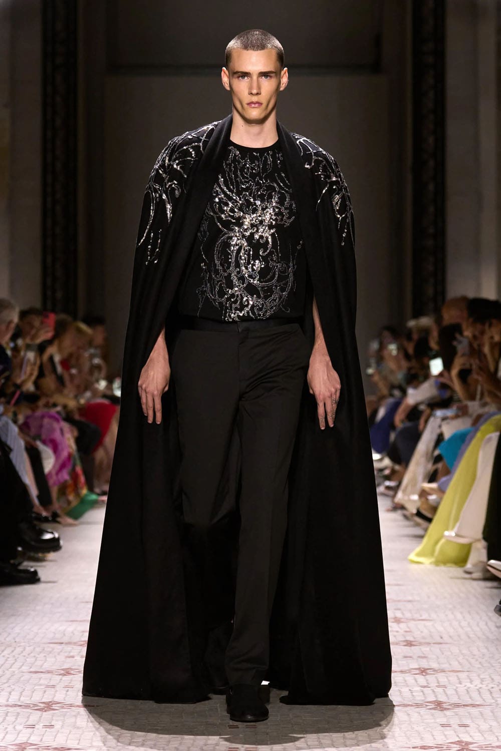 Elie Saab Alta Costura Otoño Invierno 2024 25 Runway Revista (5)