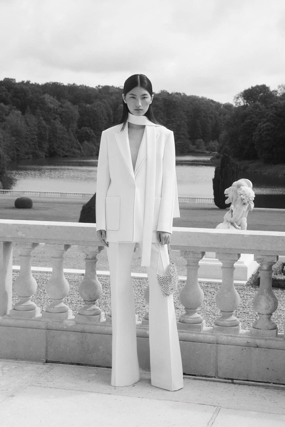 Resort Elie Saab 2025 Runway Revista (1)