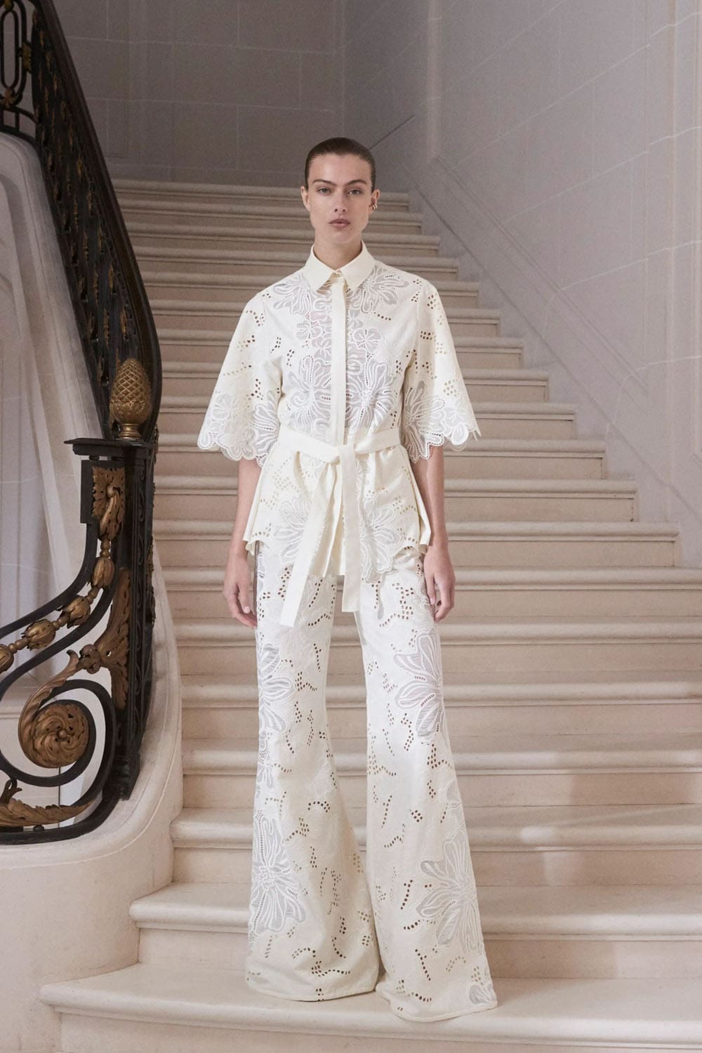 Resort Elie Saab 2025 Runway Revista (25)