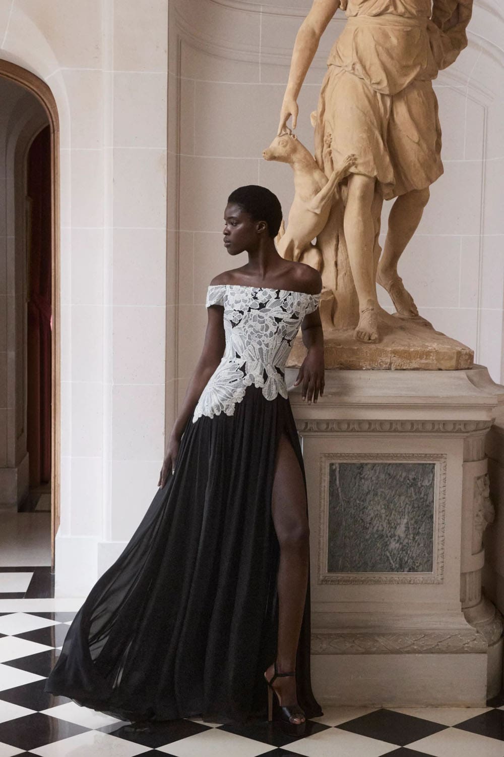 Resort Elie Saab 2025 Runway Revista (26)
