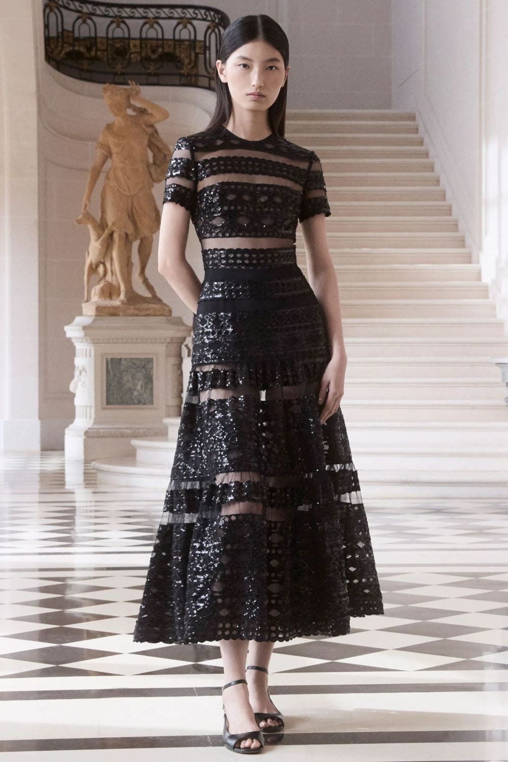 Resort Elie Saab 2025 Runway Revista (37)