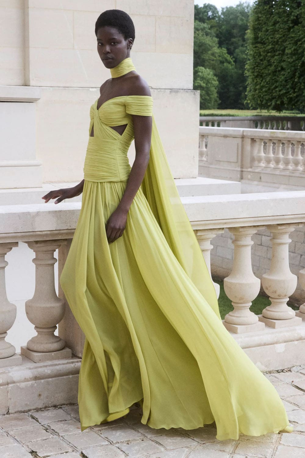 Resort Elie Saab 2025 Runway Revista (46)