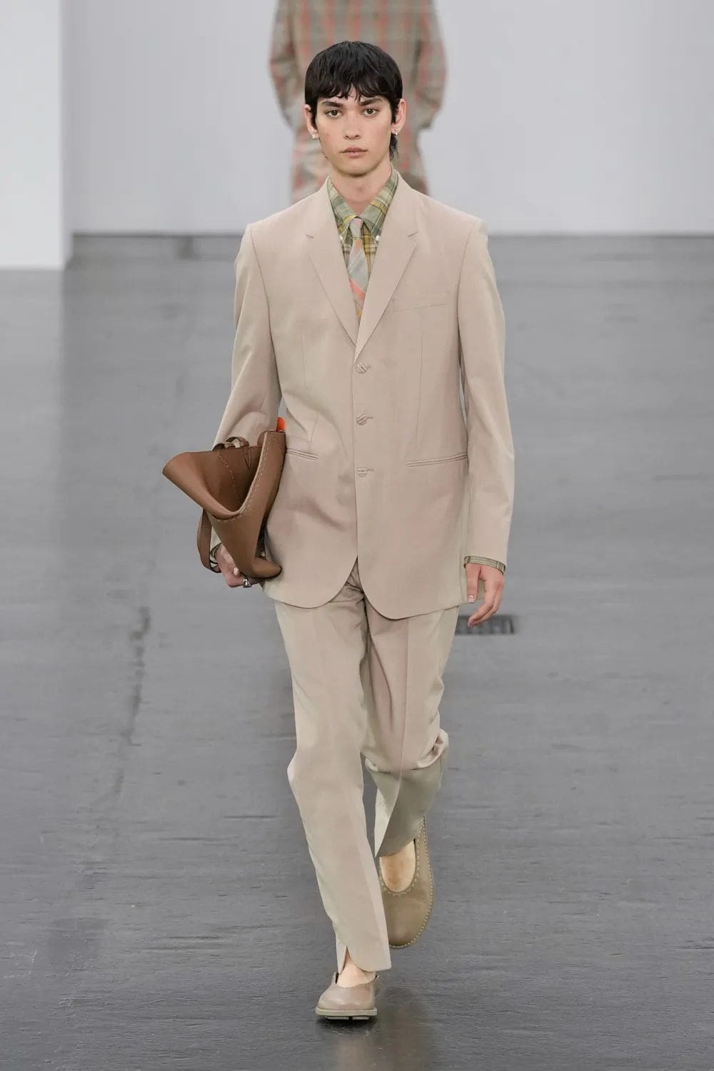 Fendi Moda masculina Primavera Verano 2025 Runway Revista (11)