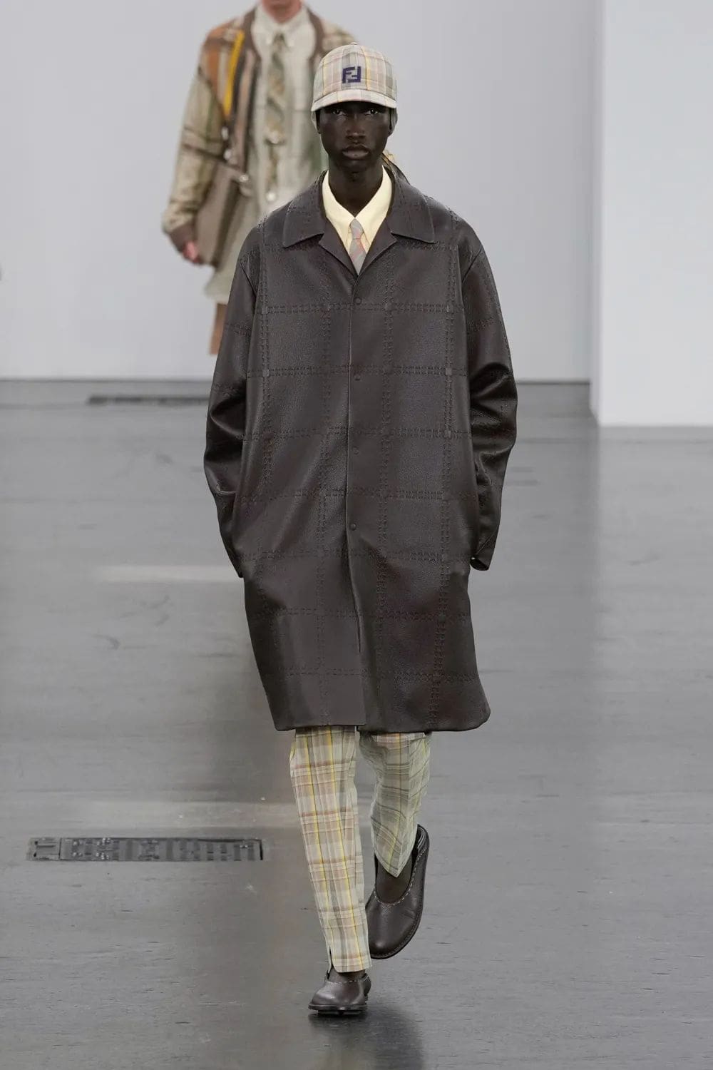 Fendi Moda masculina Primavera Verano 2025 Runway Revista (17)