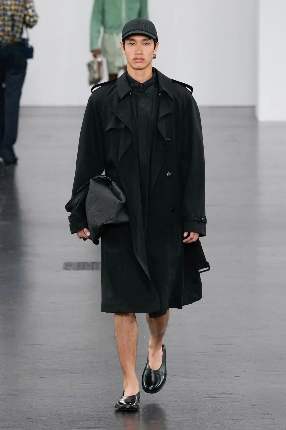 Fendi Moda masculina Primavera Verano 2025 Runway Revista (37)