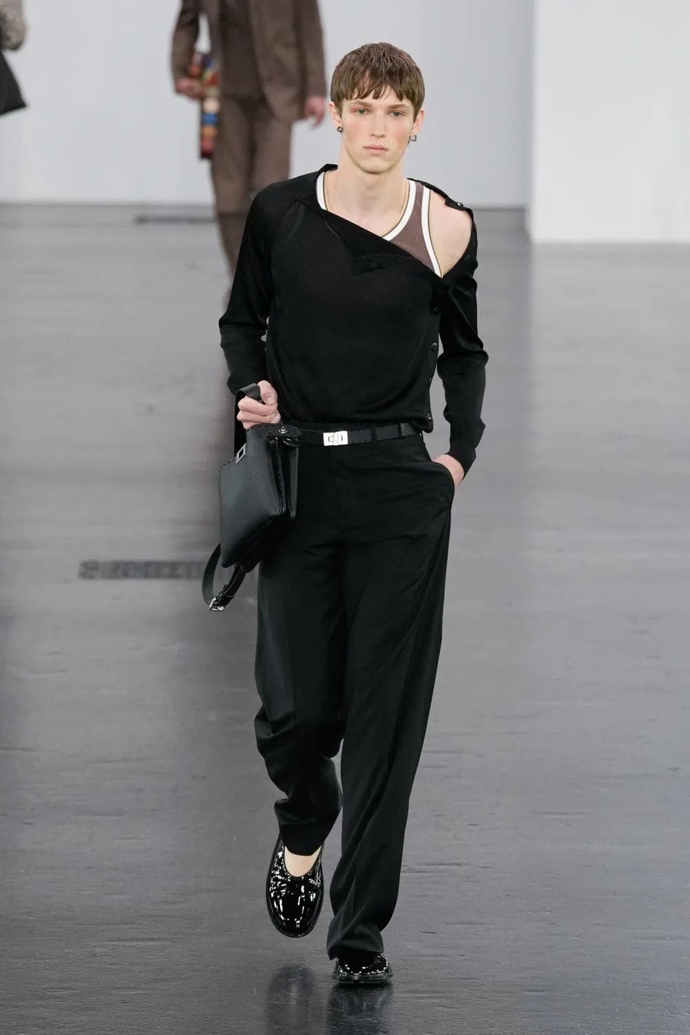 Fendi Moda masculina Primavera Verano 2025 Runway Revista (39)
