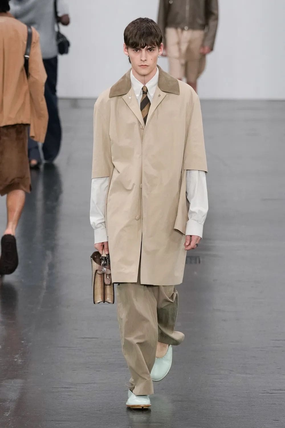 Fendi Moda masculina Primavera Verano 2025 Runway Revista (41)