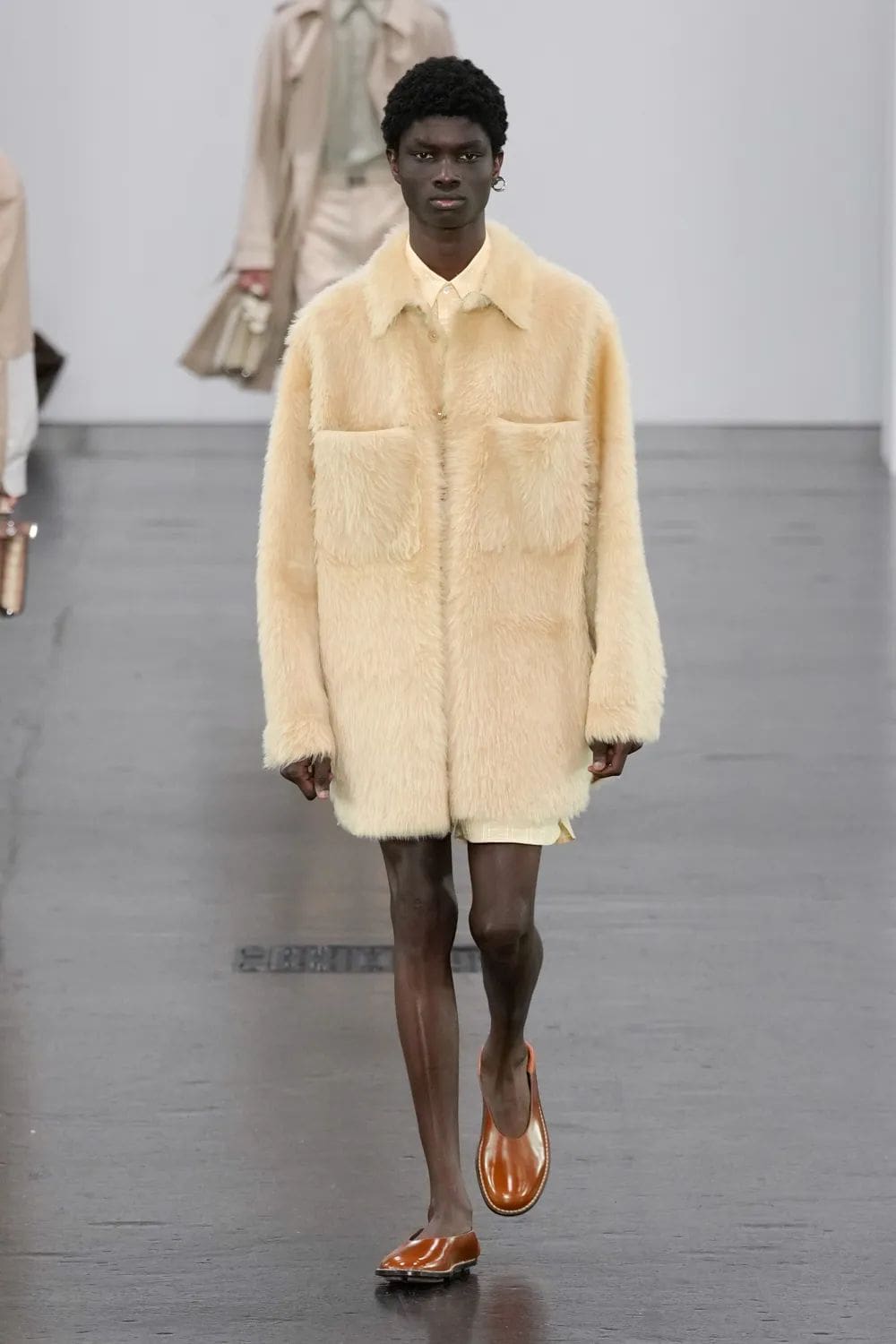 Fendi Moda masculina Primavera Verano 2025 Runway Revista (51)